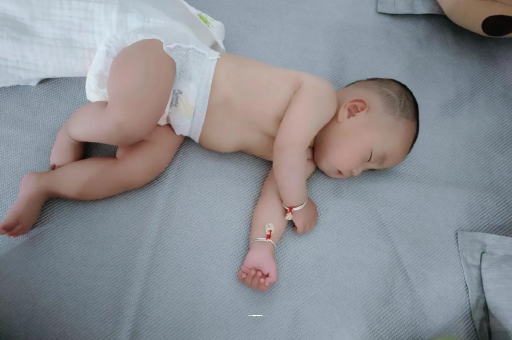神农架怀孕多久会显肚子